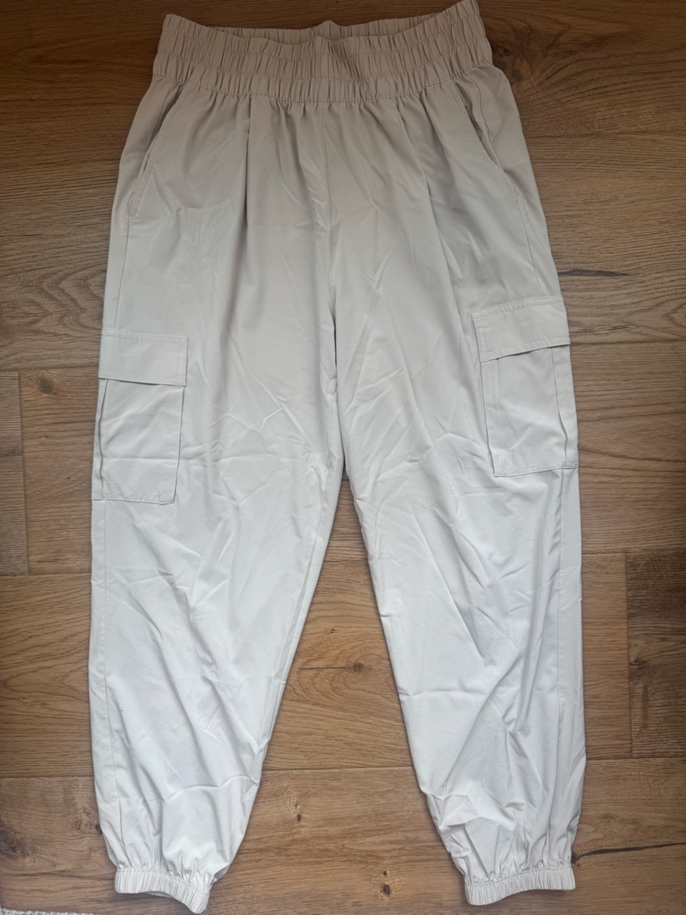 Vuori Women's Cargo Track Joggers